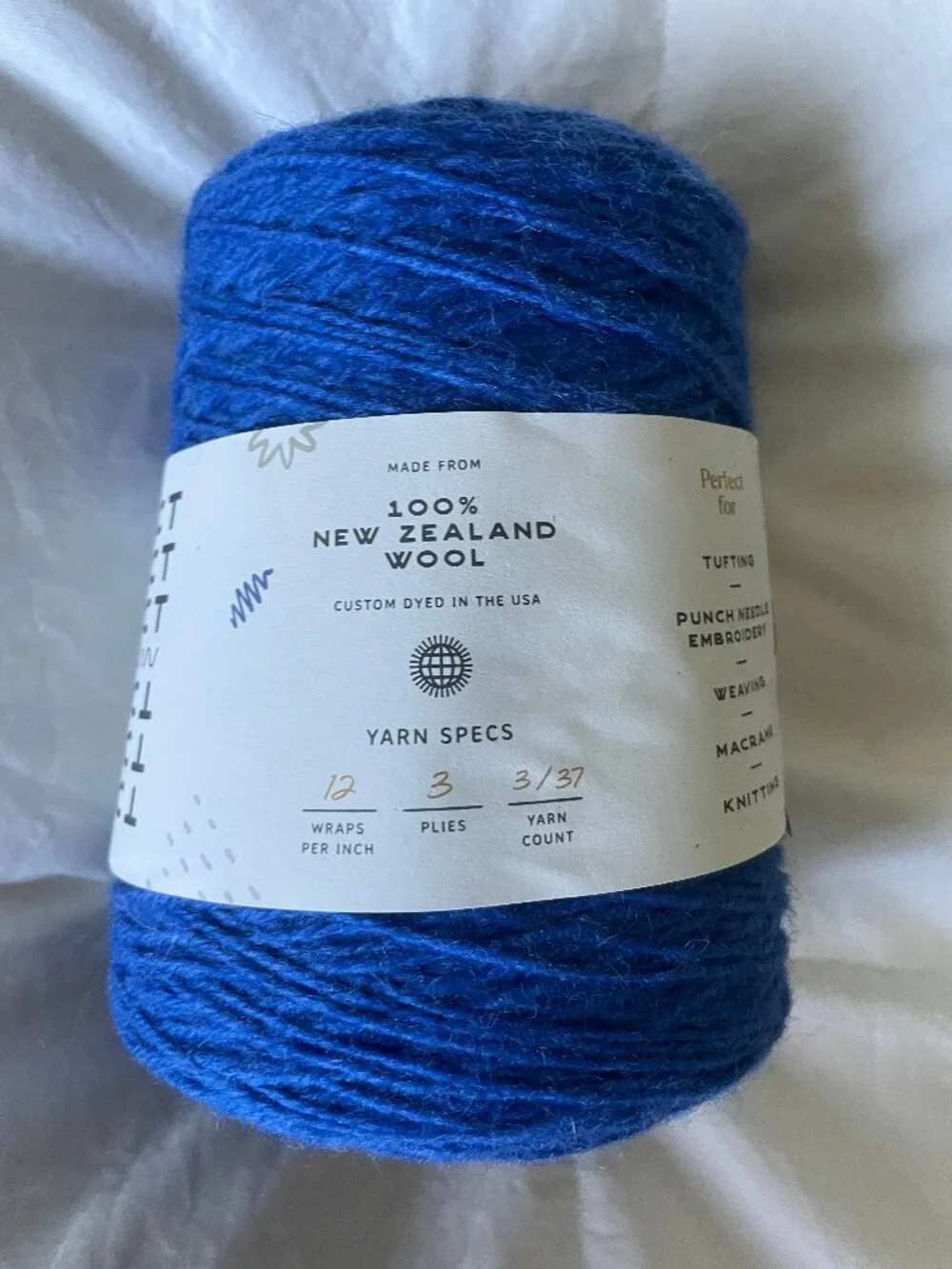 Tuft The World Reflect Wool Cone Yarn